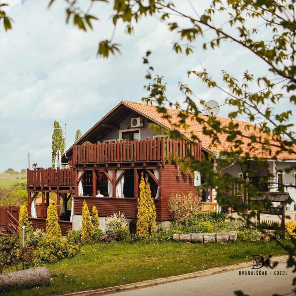 Vinarija Dvanajščak-Kozol