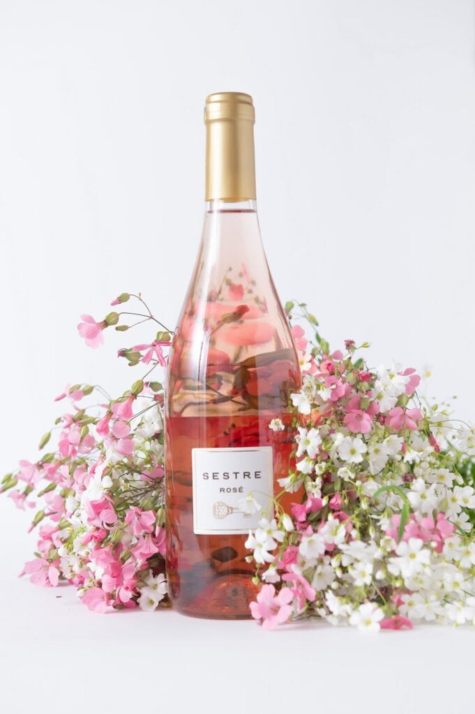 Djurdjevica legat - sestre rose